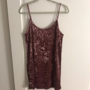 NWT Forever 21 Mauve Crinkled Velvet